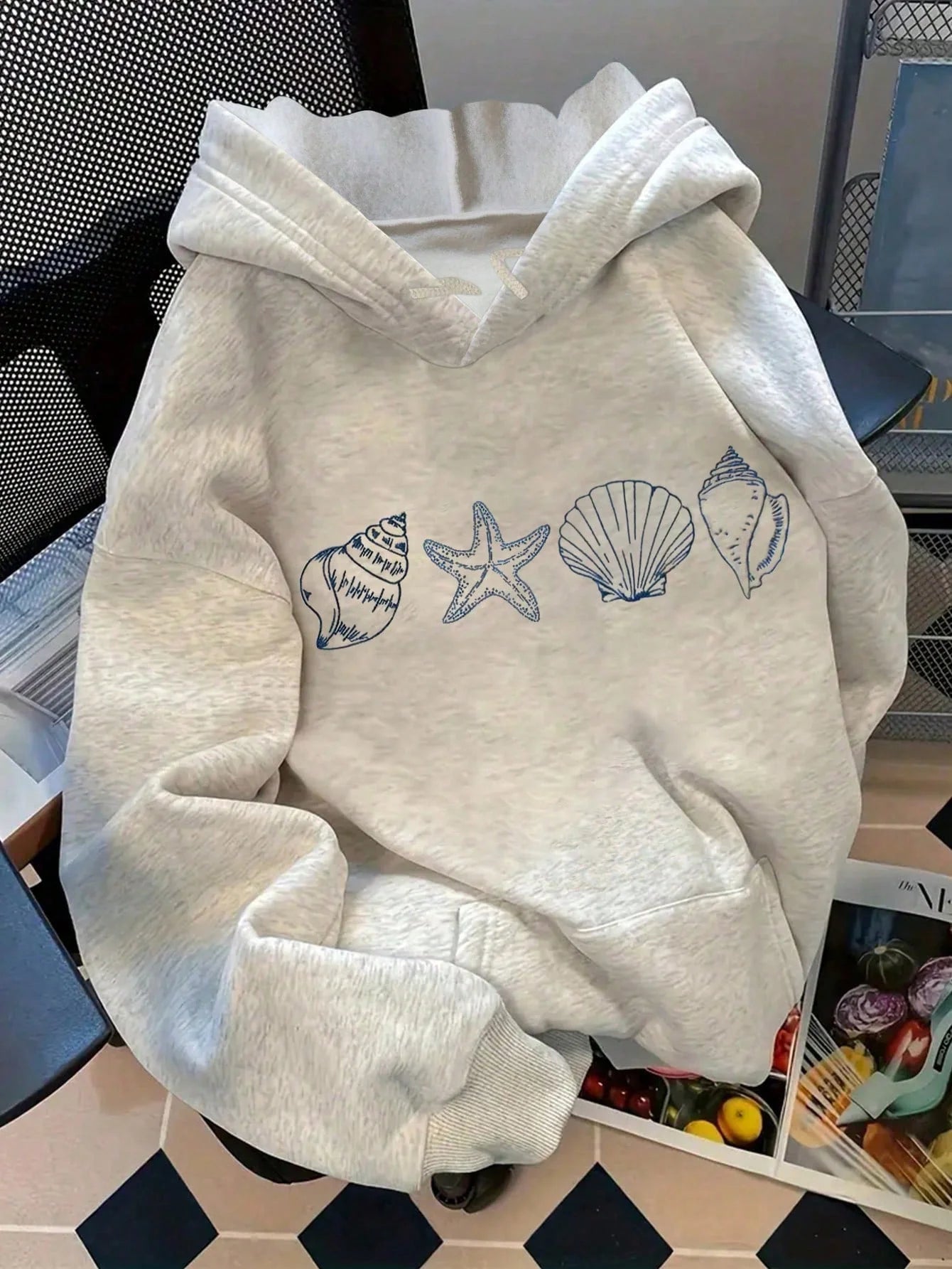2025 Autumn/Winter Women's Grey Nautical Shell and Starfish Print Hoodie Pullover Shell Logo Soft Casual Wear Fall Clotheswinter